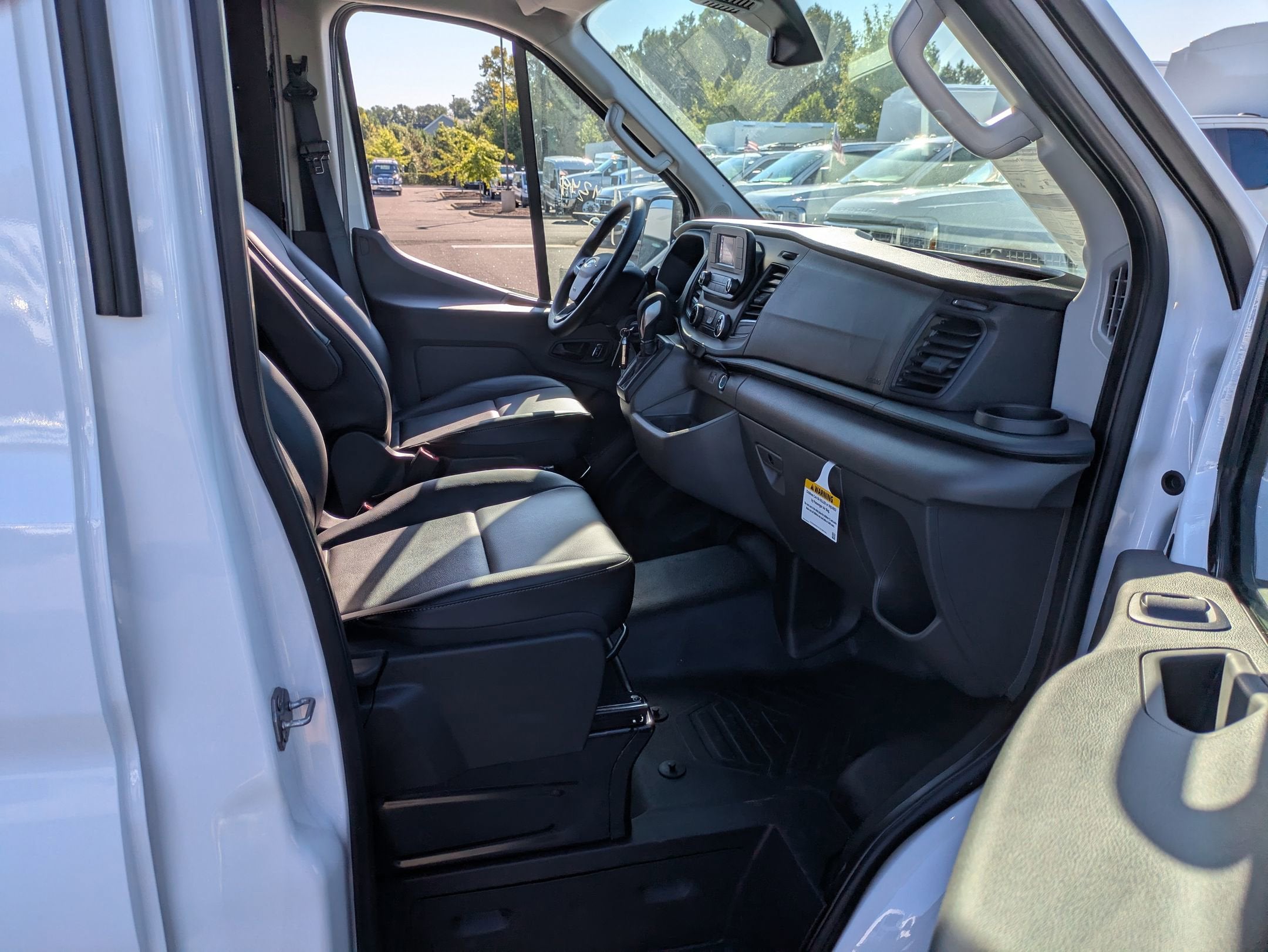 2025 Ford Transit Cargo Van Base