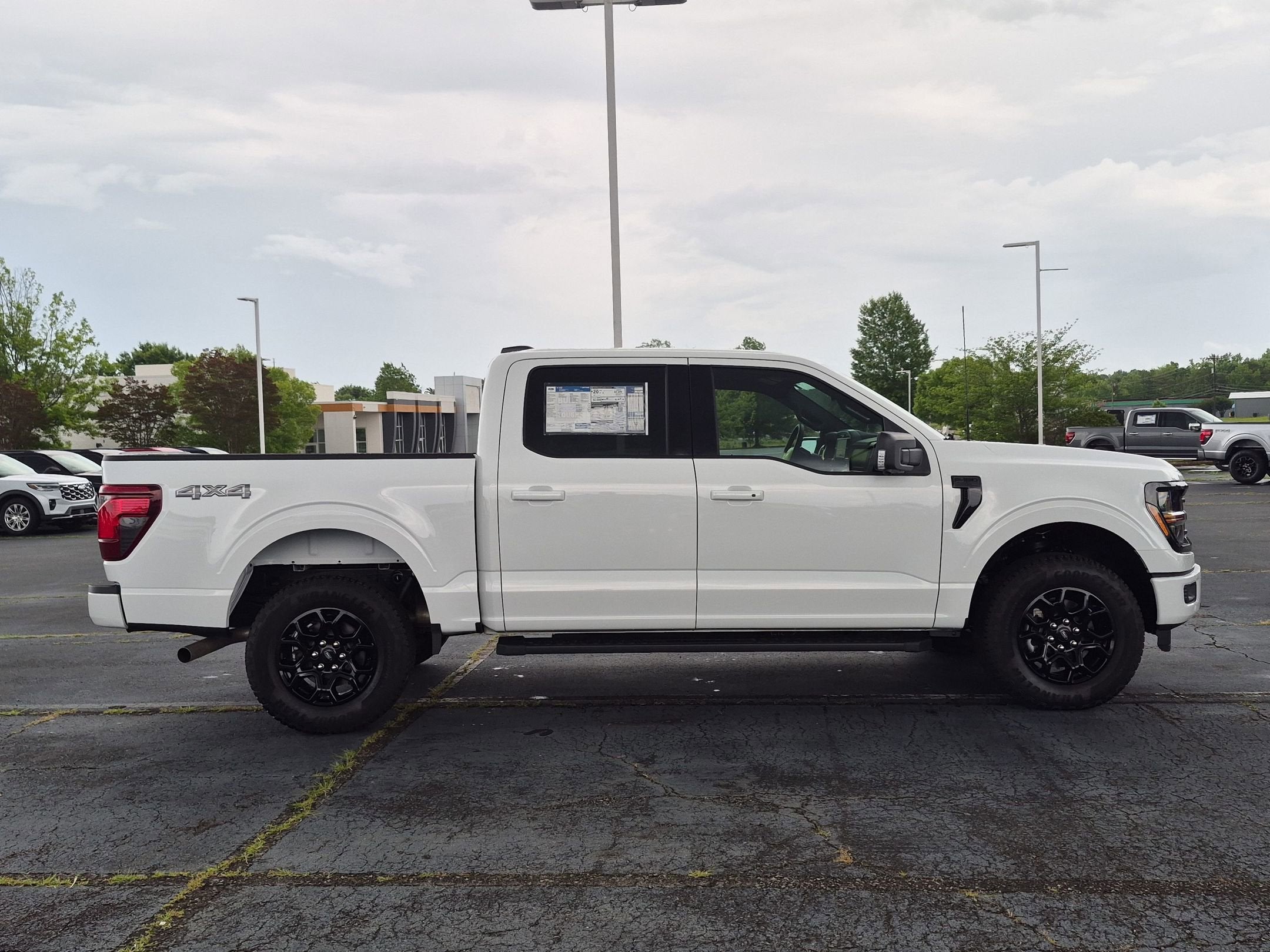 2026 Ford F-150 XLT - Crossroads Courtesy Demo