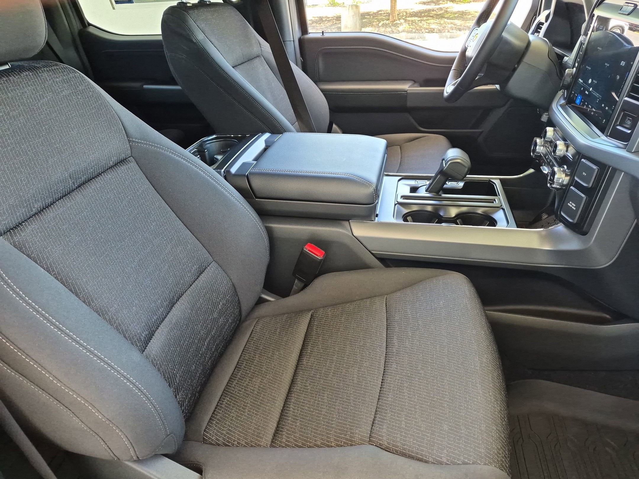 2026 Ford F-150 XLT - Crossroads Courtesy Demo