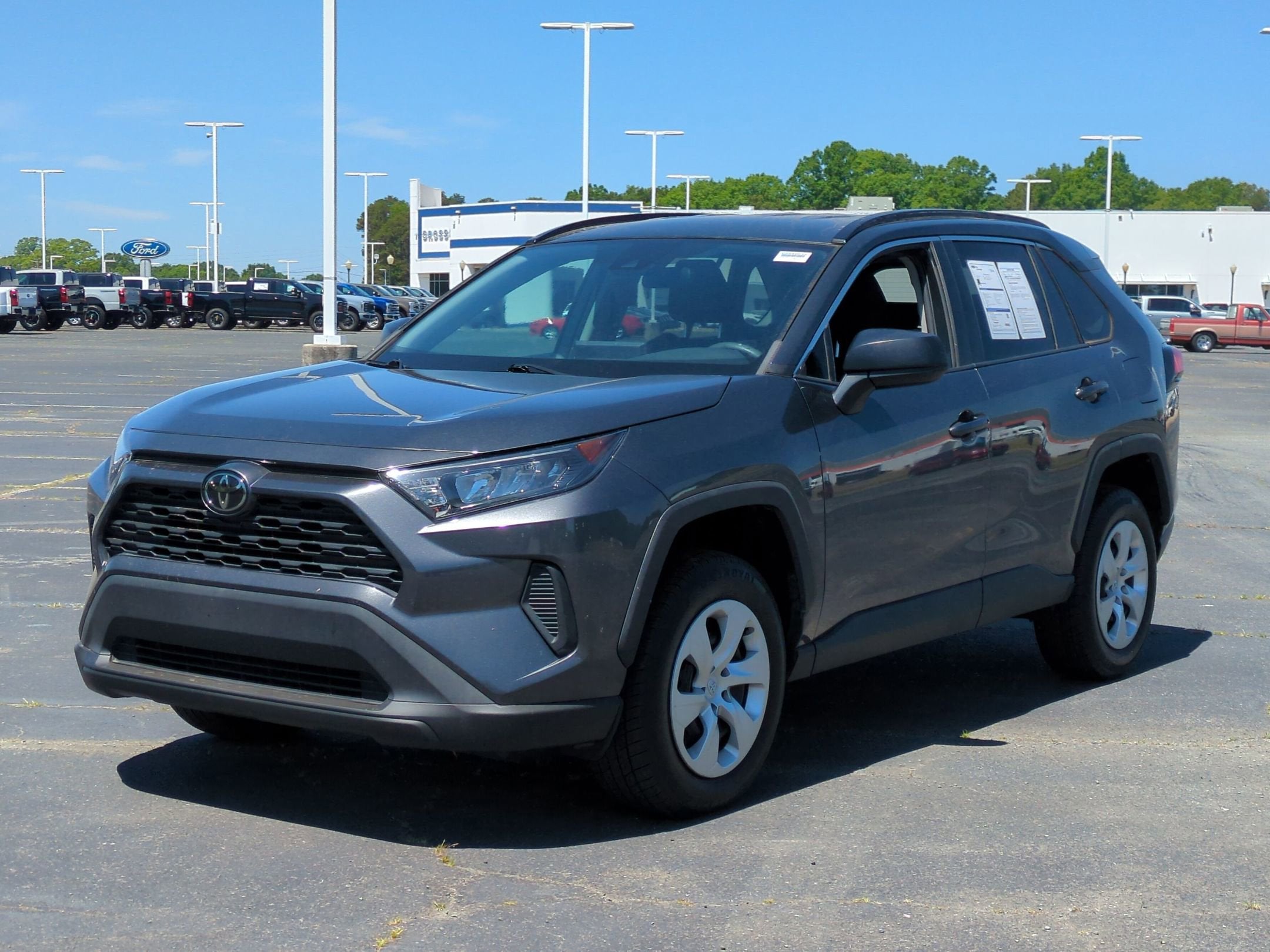 2020 Toyota RAV4 LE