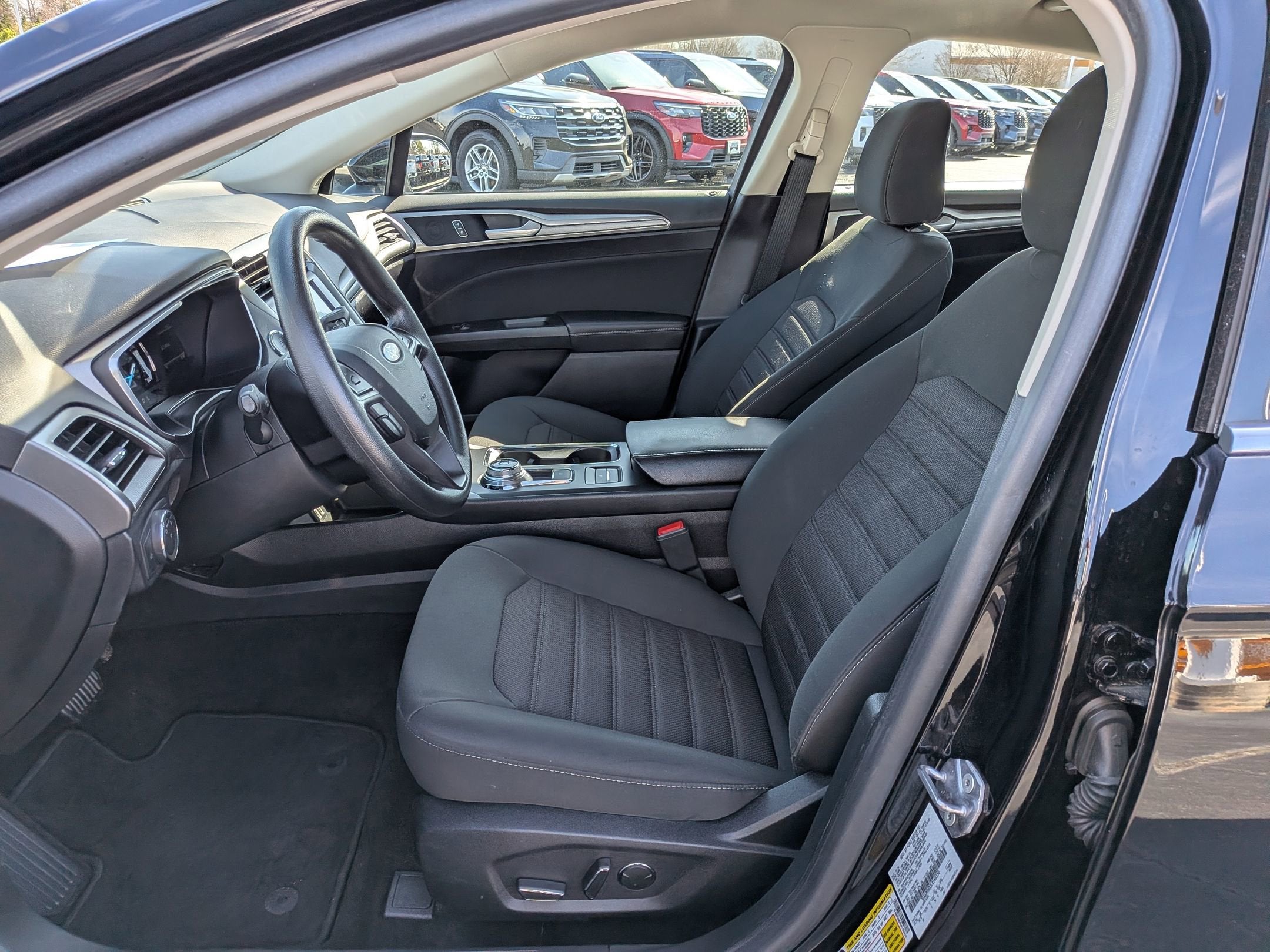2020 Ford Fusion SE