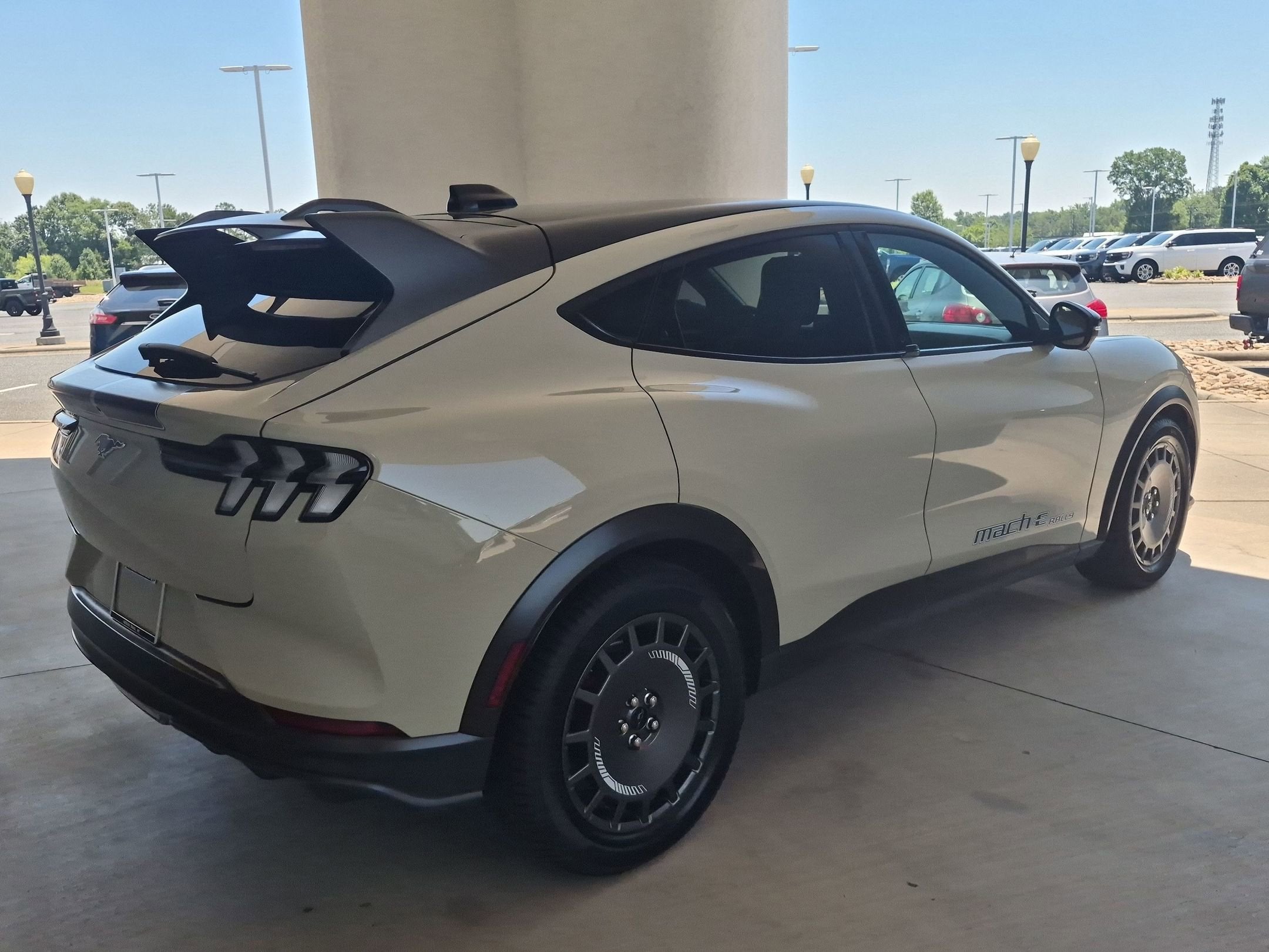 2025 Ford Mustang Mach-E GT
