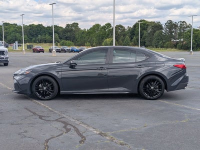 2025 Toyota Camry SE