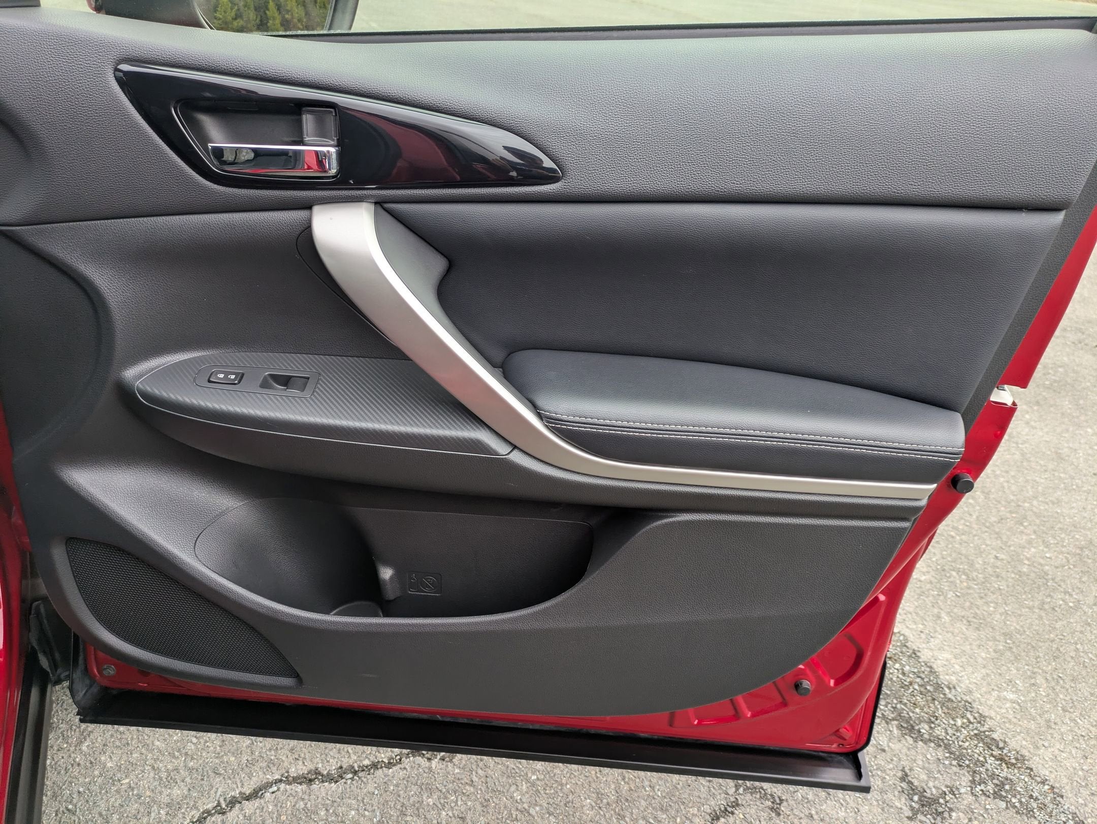 2023 Mitsubishi Eclipse Cross SE