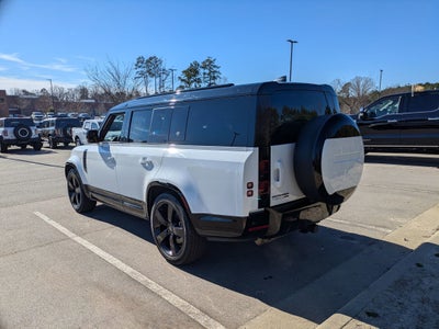 2023 Land Rover Defender X-Dynamic SE