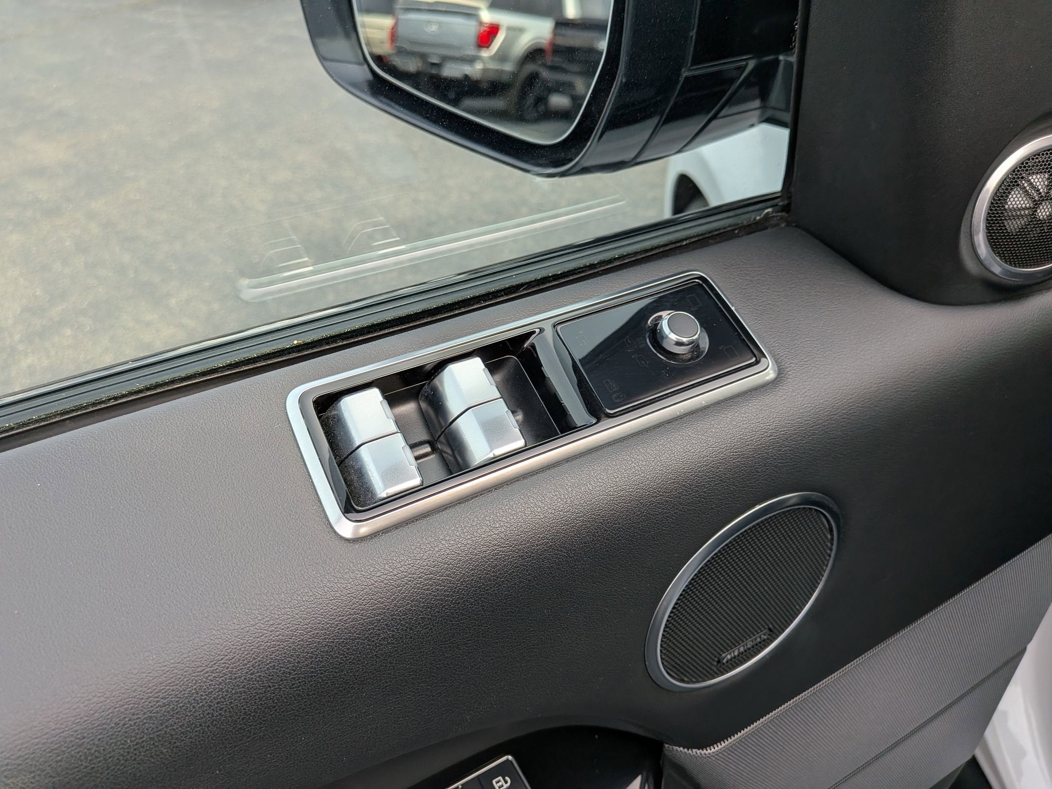 2021 Land Rover Range Rover Sport HSE Silver Edition