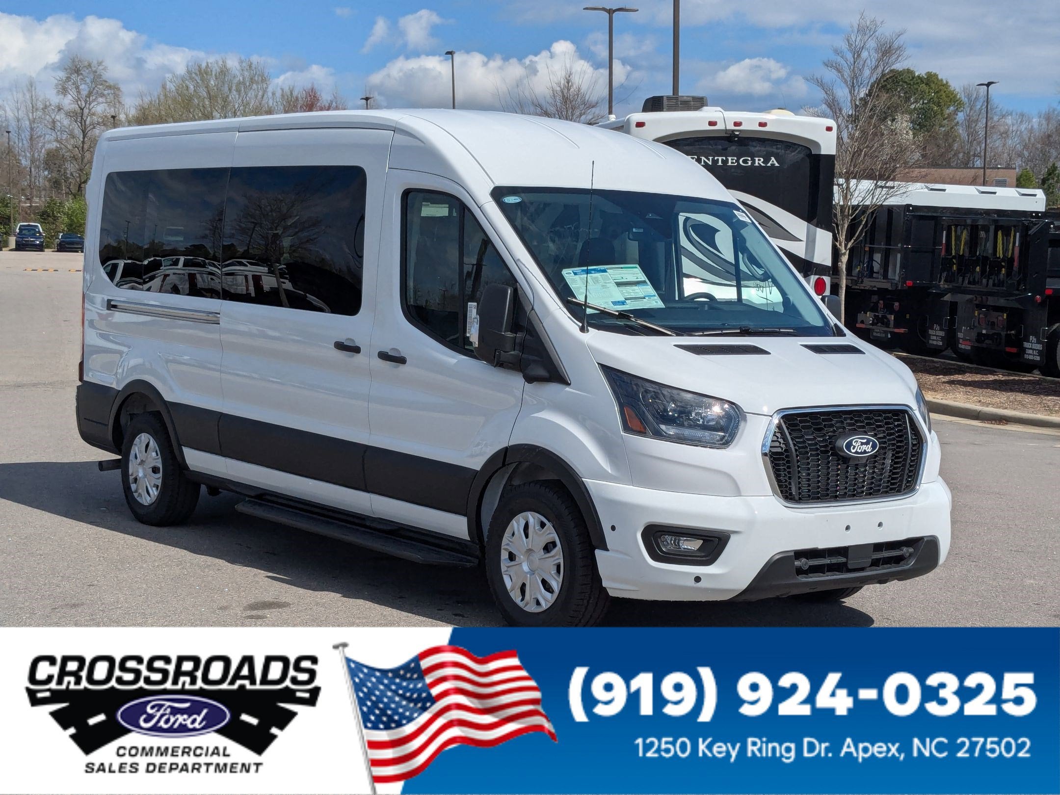 2026 Ford Transit Passenger Wagon XLT