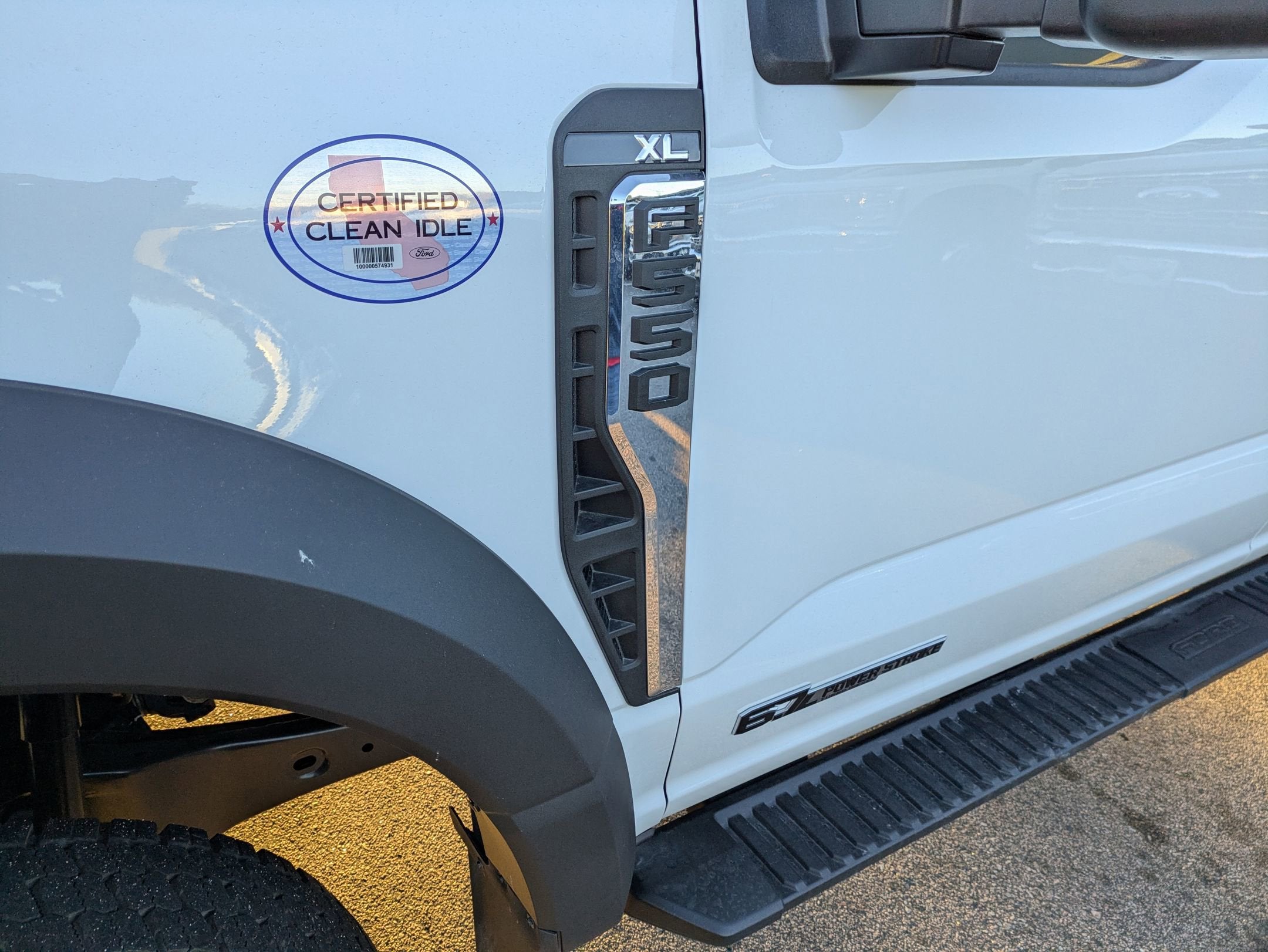 2025 Ford Super Duty F-550 DRW XL