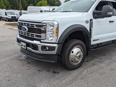 2025 Ford Super Duty F-550 DRW XL