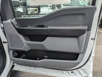 2025 Ford Super Duty F-350 DRW XL