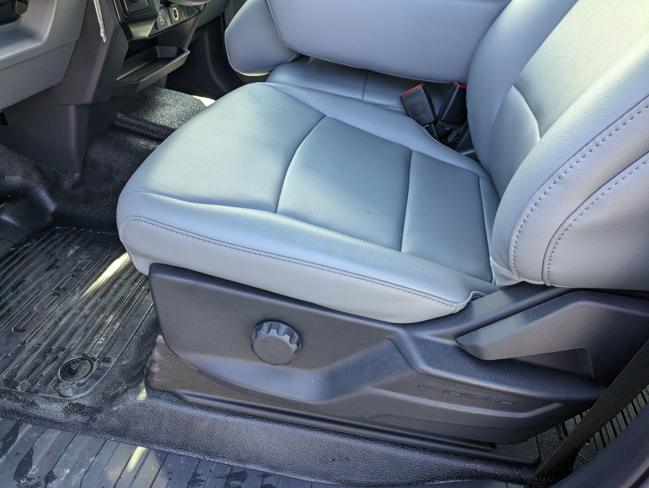 2025 Ford Super Duty F-450 DRW XL