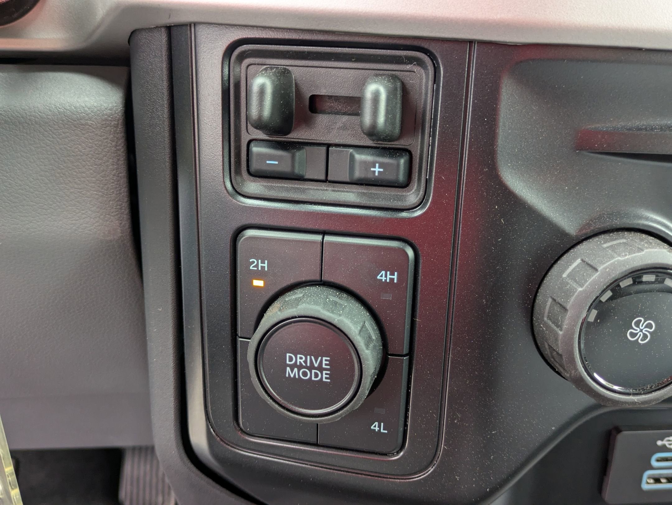 2025 Ford Super Duty F-450 DRW XL