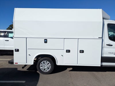 2025 Ford Transit Cutaway Base