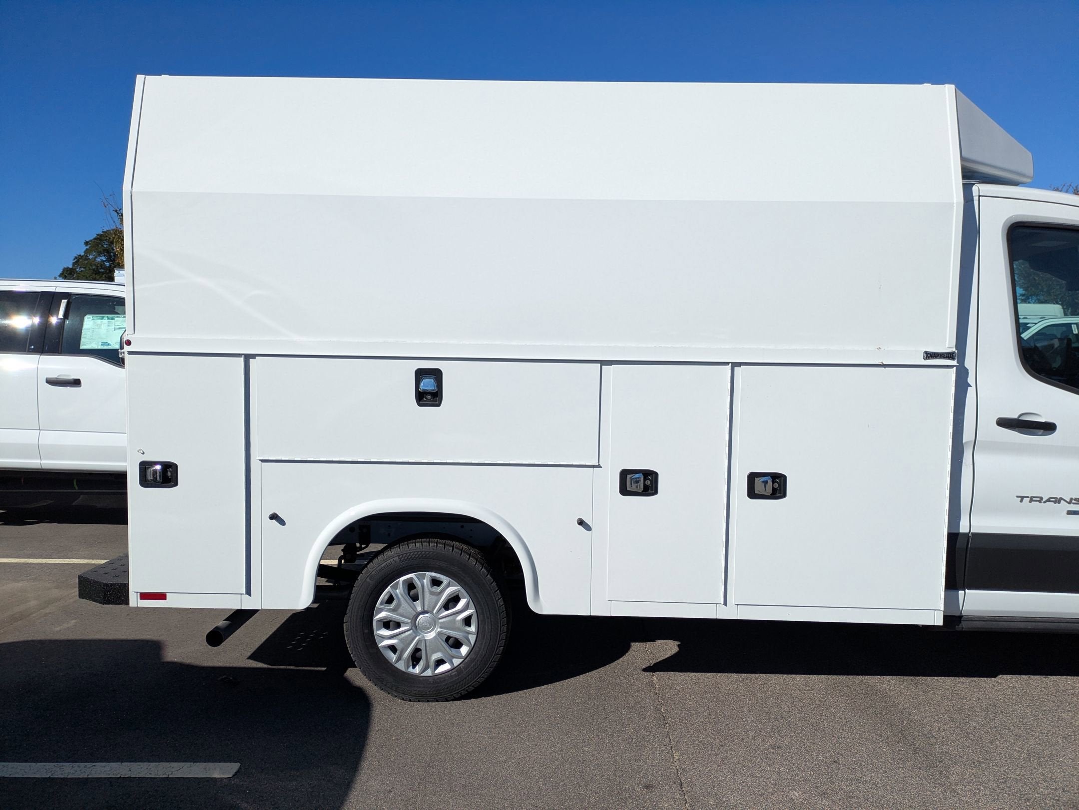 2025 Ford Transit Cutaway Base