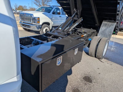 2026 Ford Super Duty F-550 DRW XL