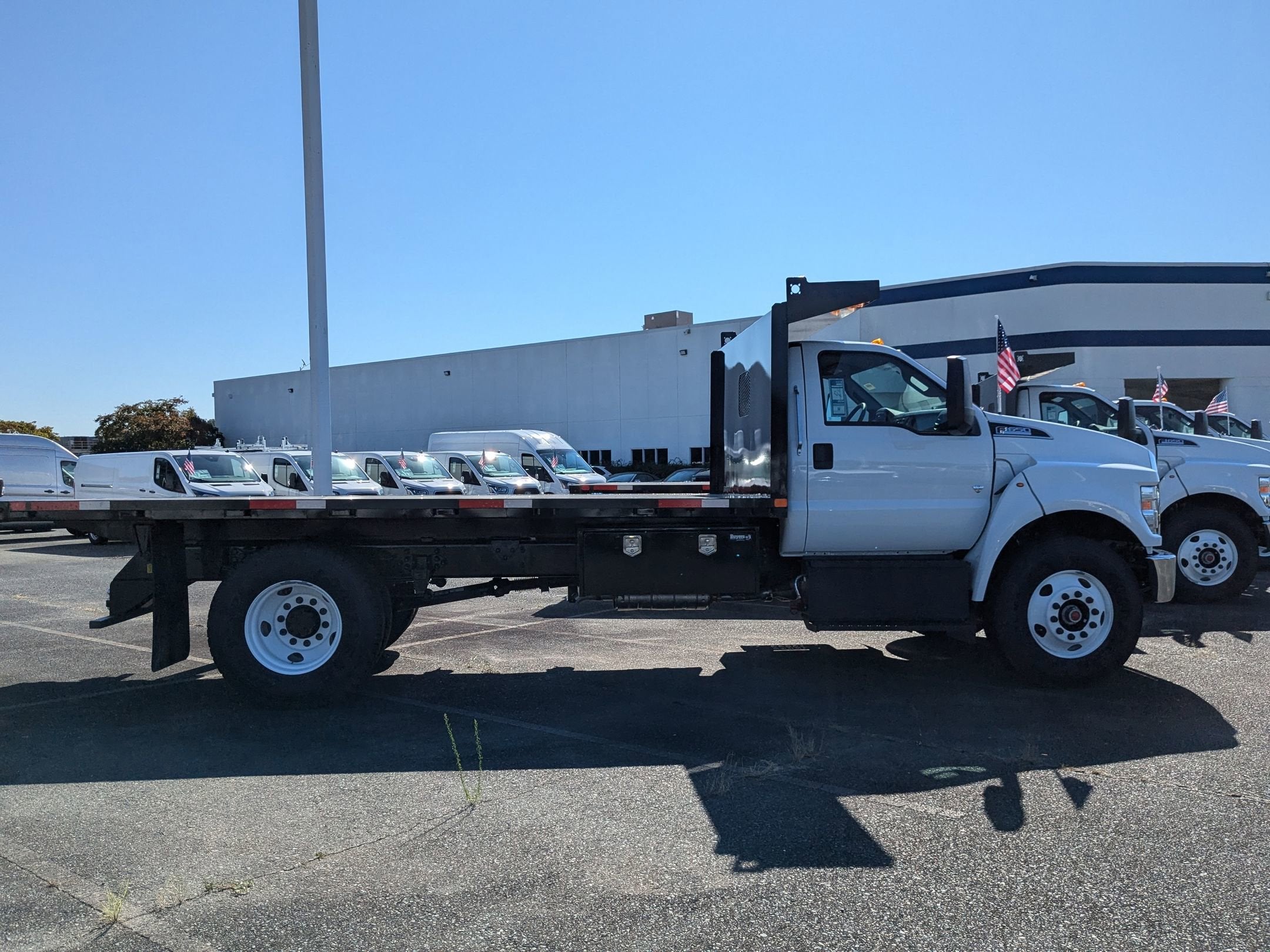 2025 Ford F-650SD Base