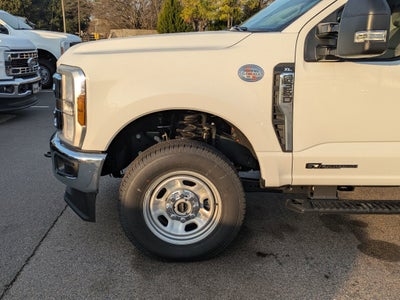 2026 Ford Super Duty F-350 SRW XL