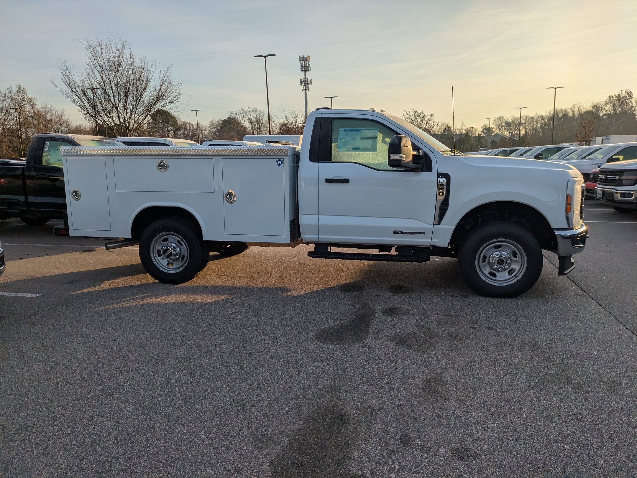 2026 Ford Super Duty F-350 SRW XL