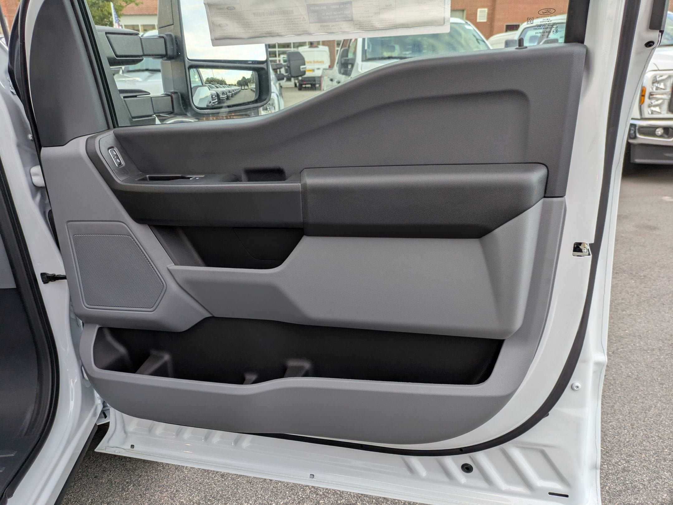 2026 Ford Super Duty F-350 DRW XL