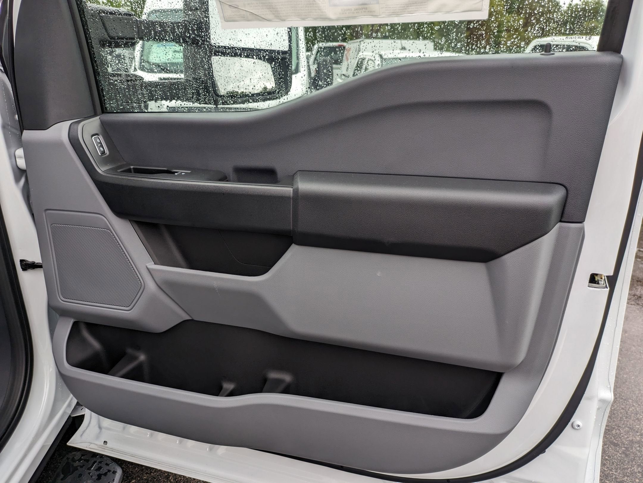 2025 Ford Super Duty F-550 DRW XL