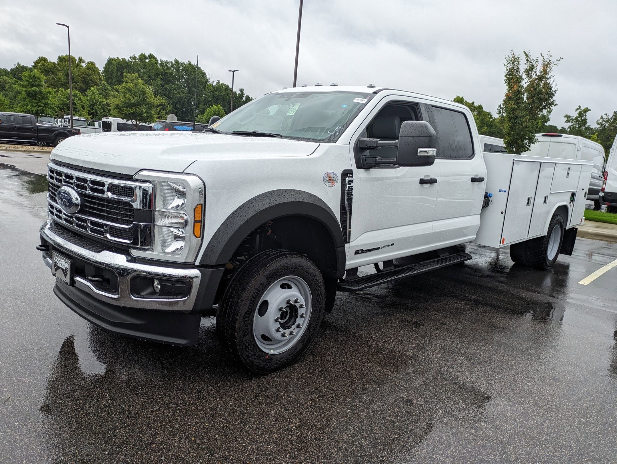 2025 Ford Super Duty F-550 DRW XL