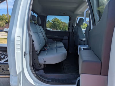 2025 Ford Super Duty F-550 DRW XL