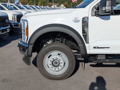 2025 Ford Super Duty F-550 DRW XL