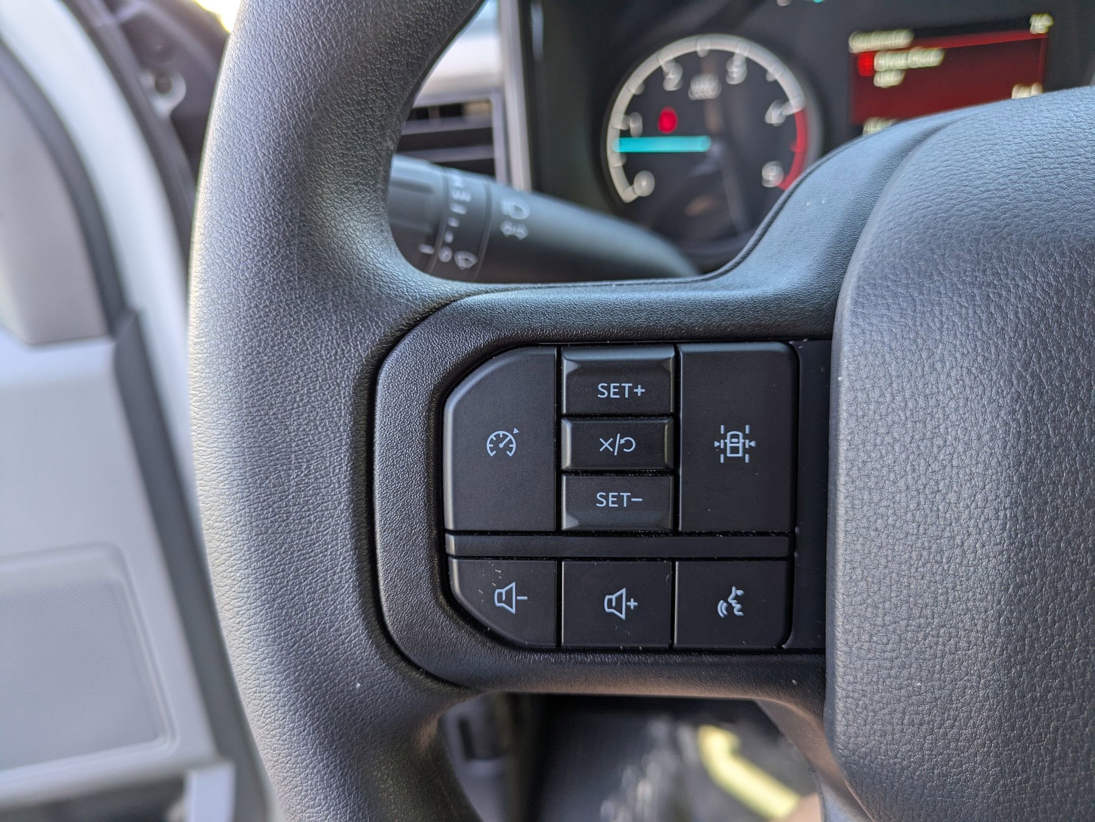 2026 Ford Super Duty F-550 DRW XL