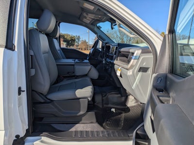 2026 Ford Super Duty F-550 DRW XL