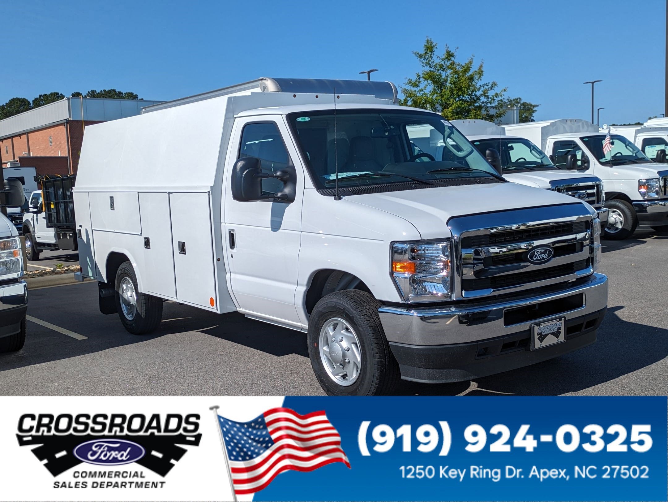 2026 Ford E-Series Cutaway E-350 SRW 138" WB