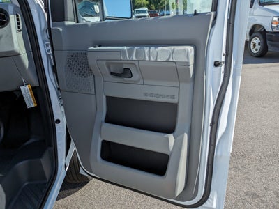 2026 Ford E-Series Cutaway E-350 SRW 138" WB