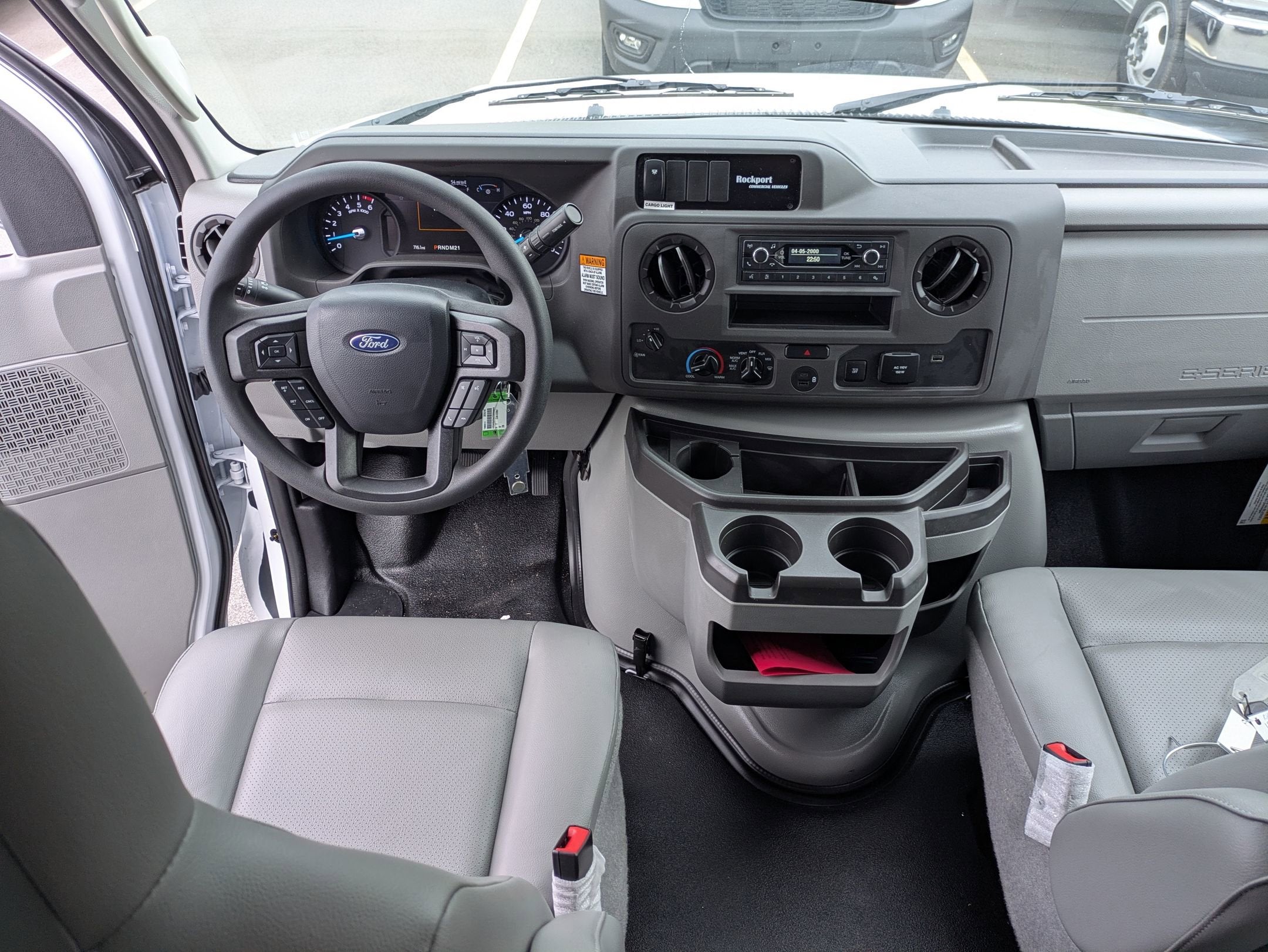 2026 Ford E-Series Cutaway E-350 DRW 176" WB