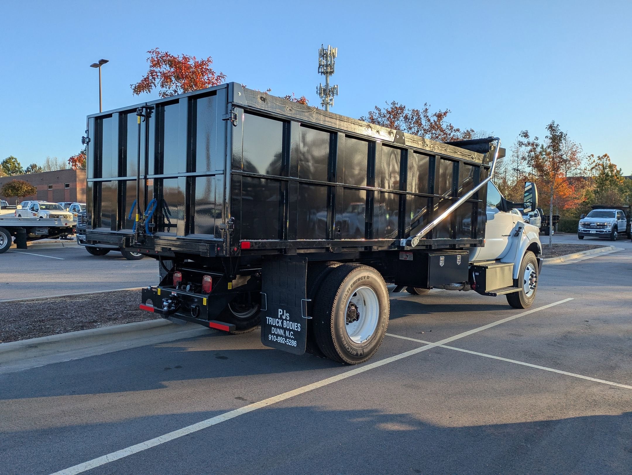 2026 Ford F-750SD Base