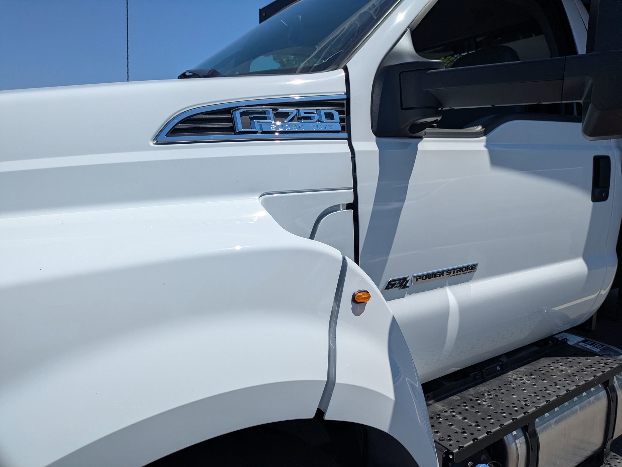 2027 Ford F-750SD Base