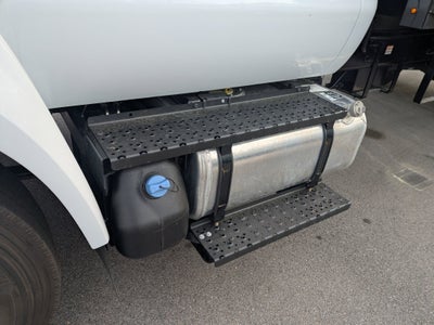 2027 Ford F-750SD Base