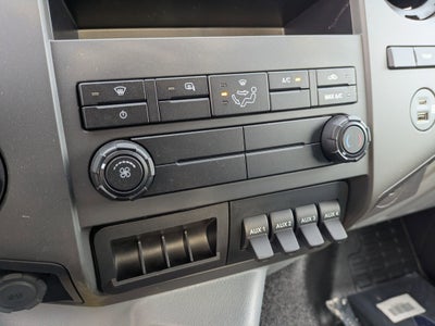 2027 Ford F-750SD Base