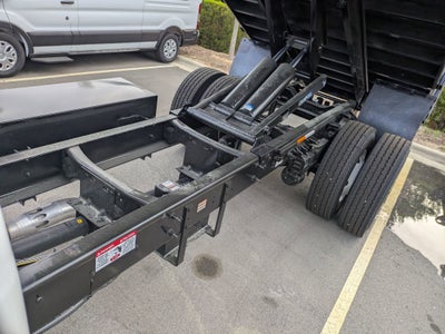 2027 Ford F-750SD Base