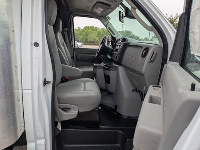 2027 Ford E-Series Cutaway Base