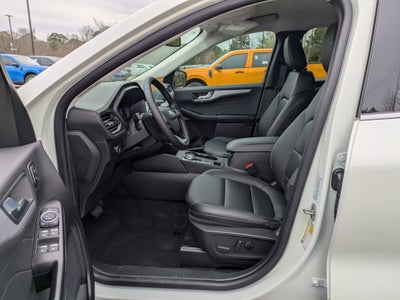 2026 Ford Escape Platinum