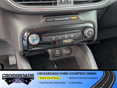 2025 Ford Escape Platinum - Crossroads Courtesy Demo