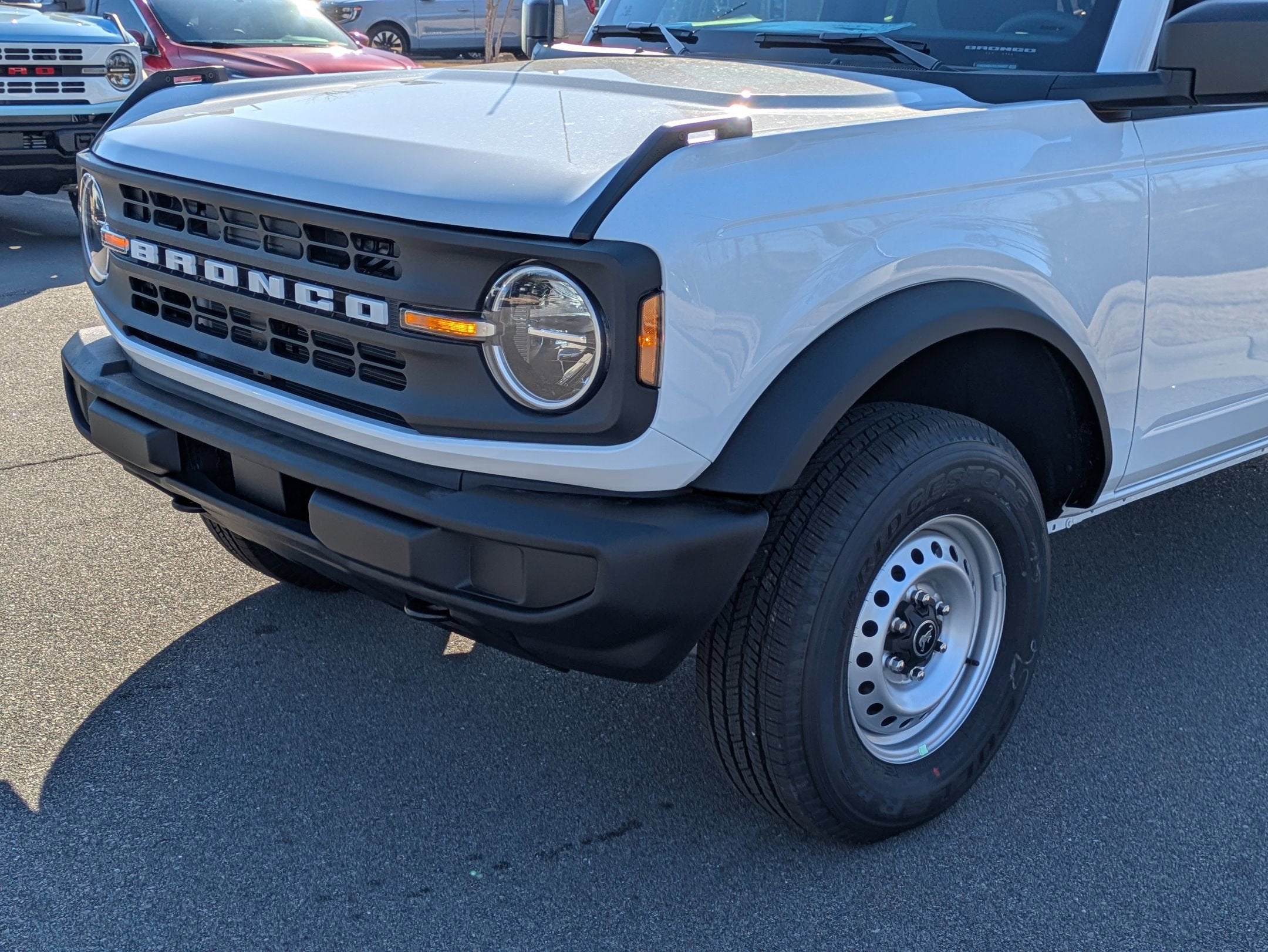 2025 Ford Bronco Base