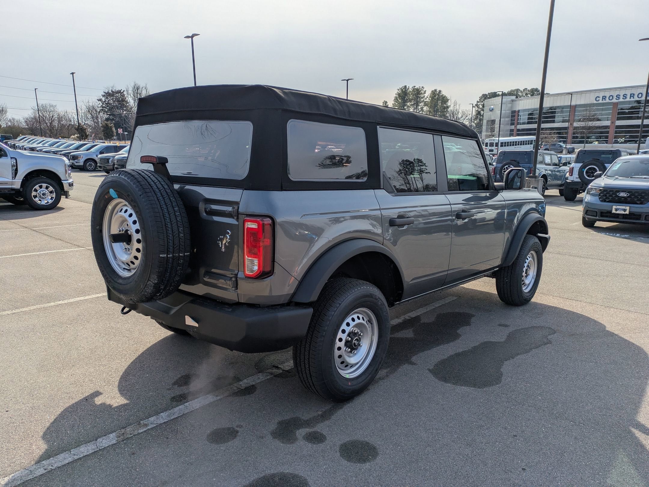 2025 Ford Bronco Base