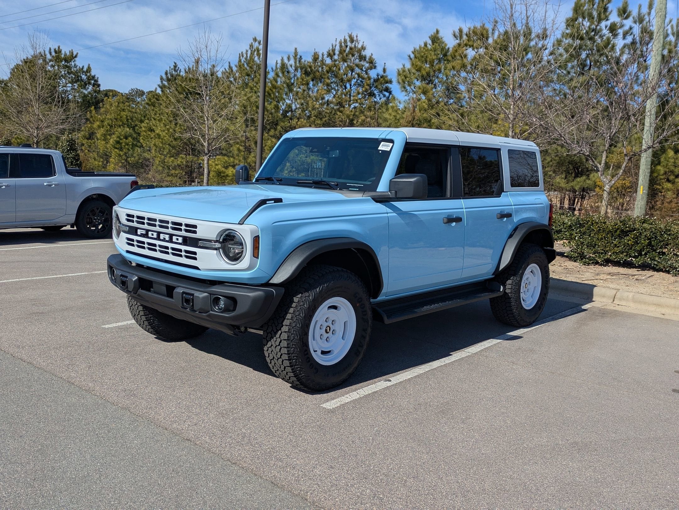 2025 Ford Bronco Heritage Edition