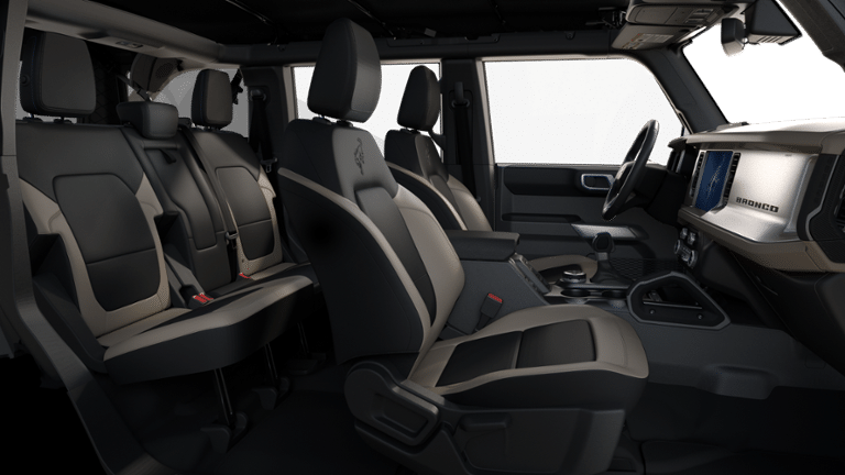 2025 Ford Bronco Outer Banks - Crossroads Courtesy Demo