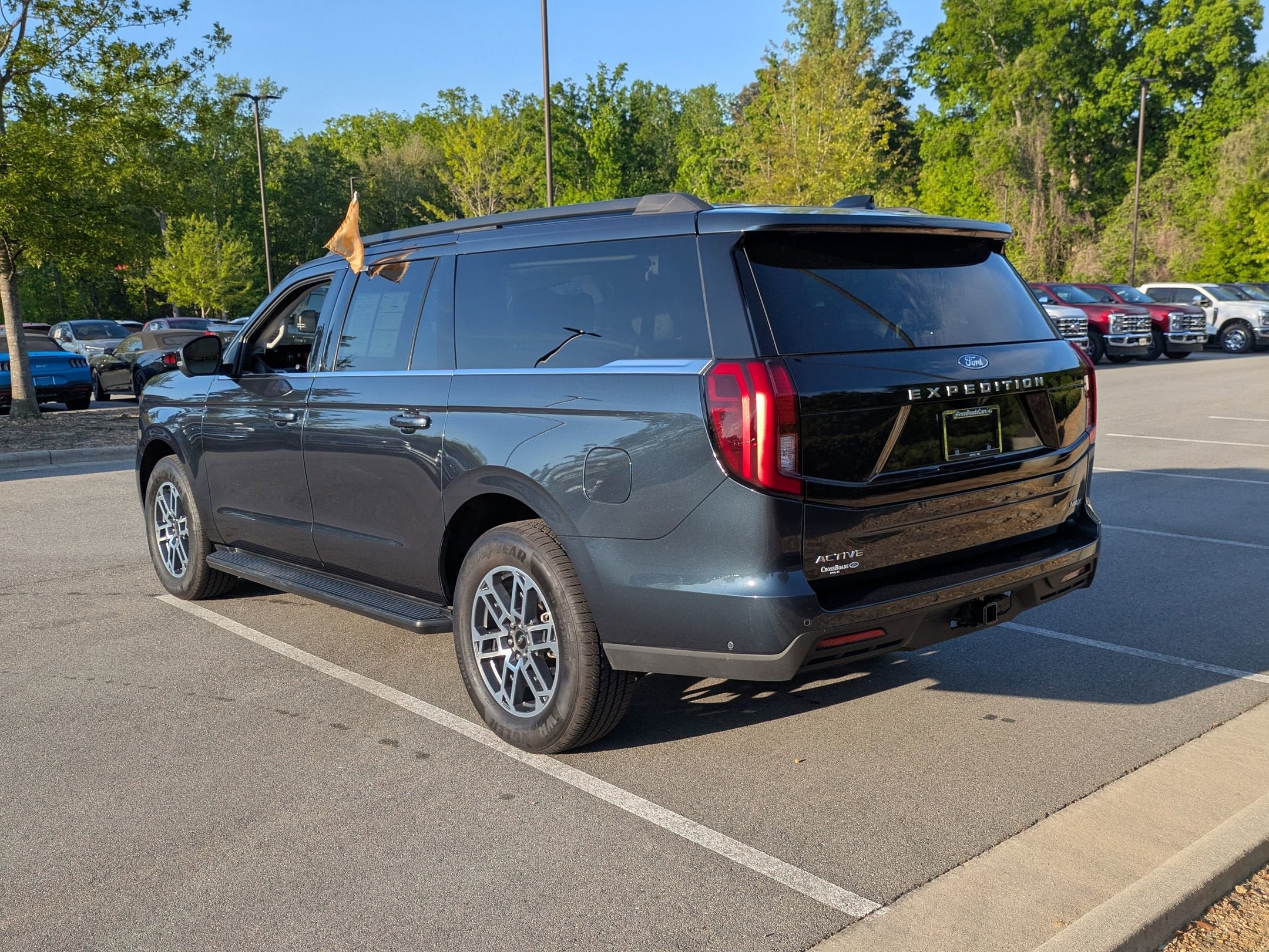 2025 Ford Expedition Max Active