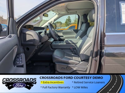 2025 Ford Expedition Max Active - Crossroads Courtesy Demo