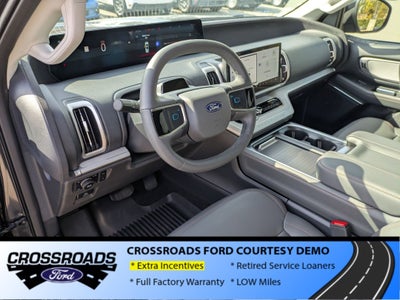 2025 Ford Expedition Max Active - Crossroads Courtesy Demo