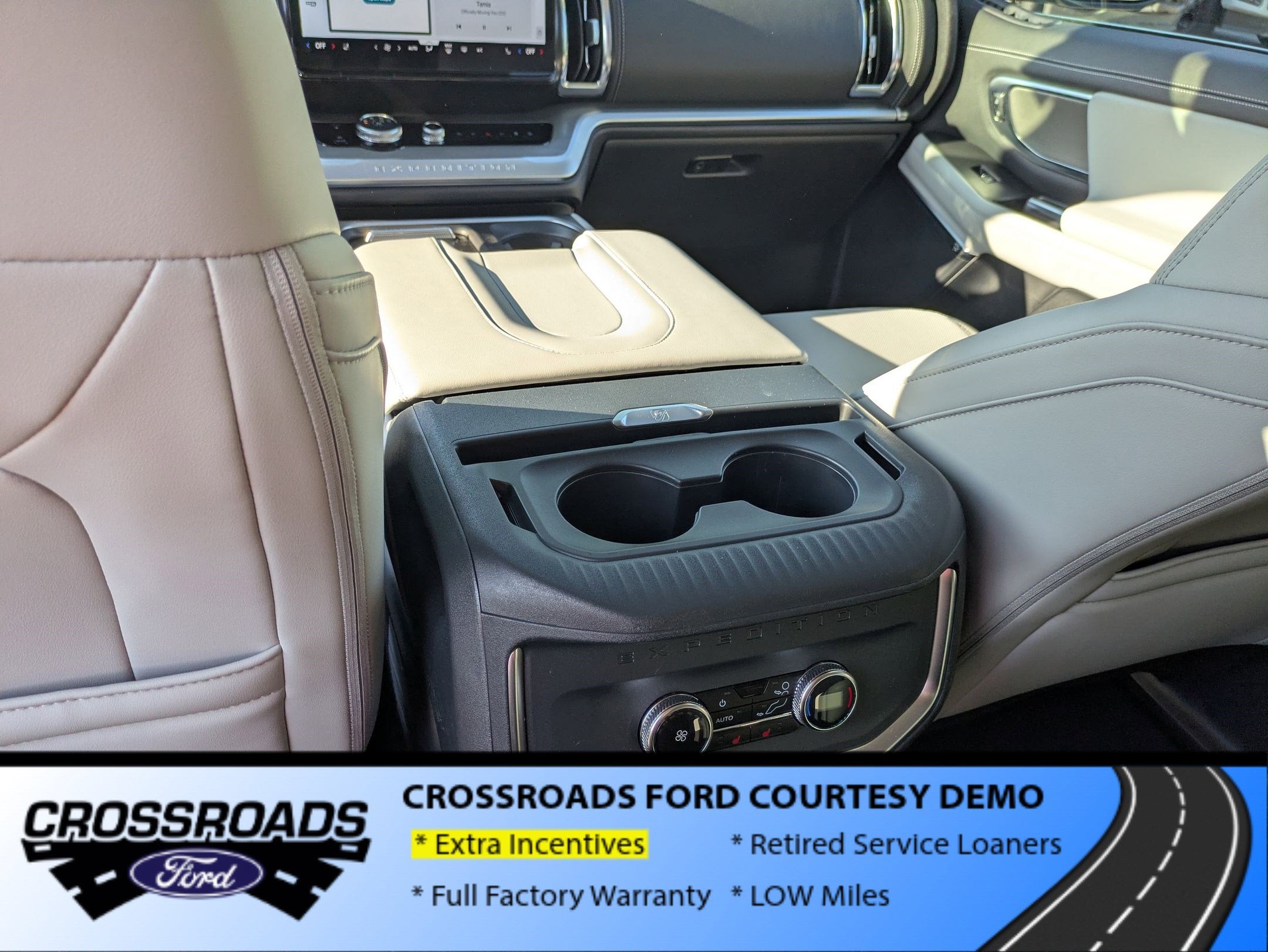 2026 Ford Expedition Max Platinum - Crossroads Courtesy Demo