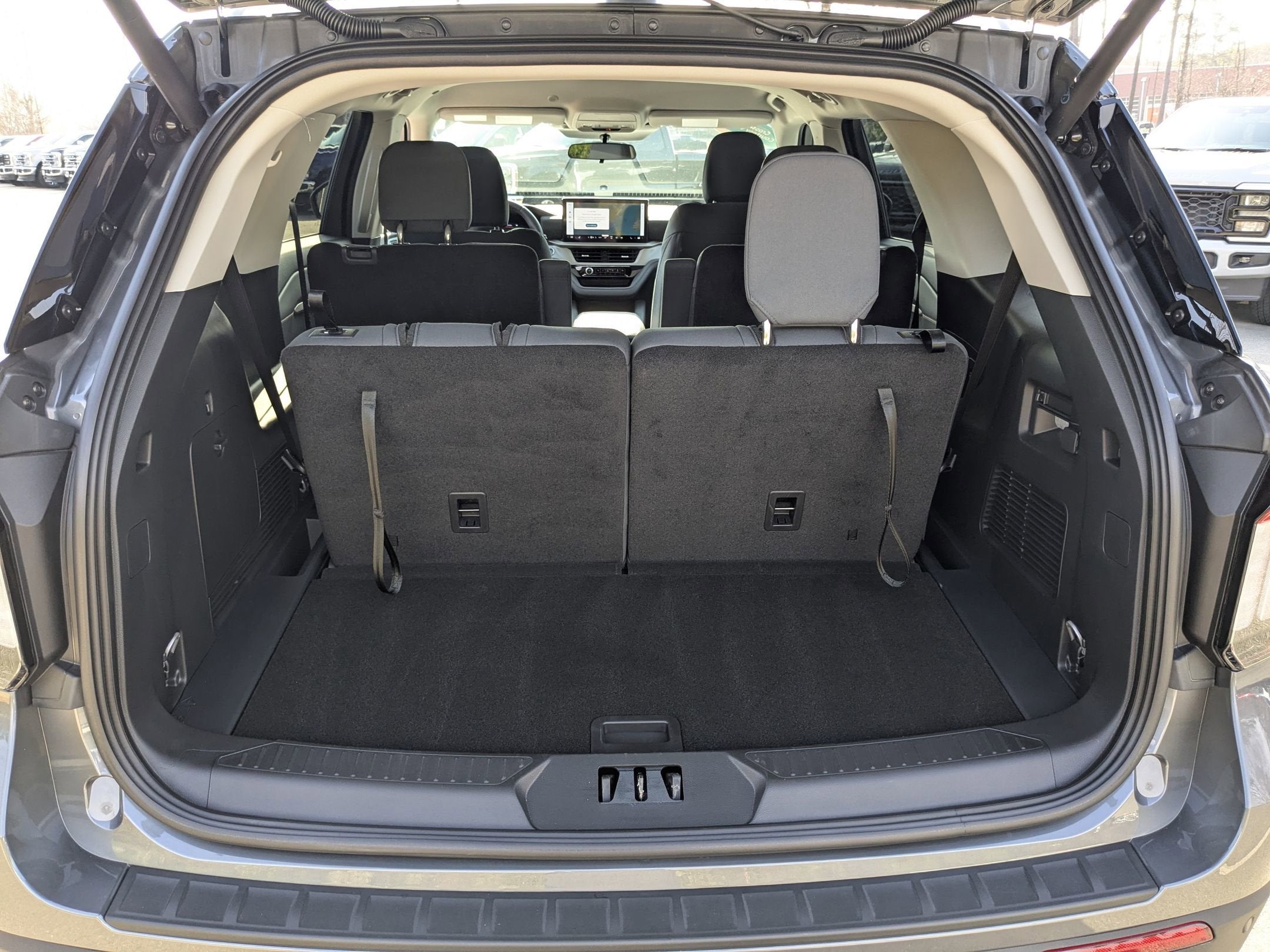 2026 Ford Explorer Active - Crossroads Courtesy Demo