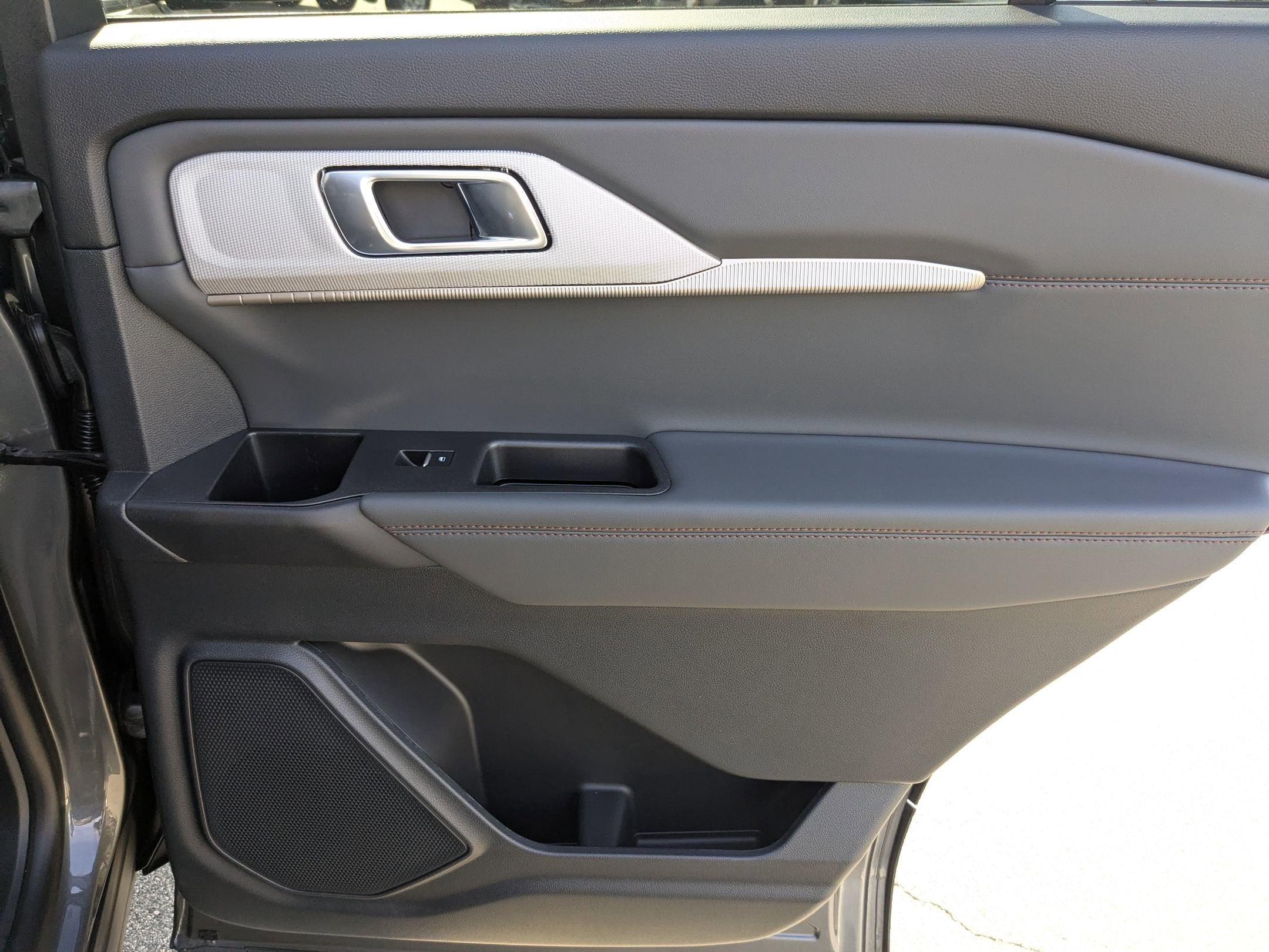 2026 Ford Explorer Active - Crossroads Courtesy Demo